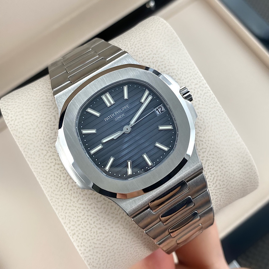 Patek Philippe Nautilus