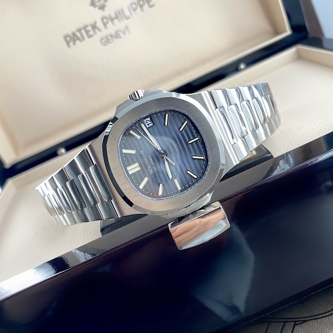 Patek Philippe Nautilus