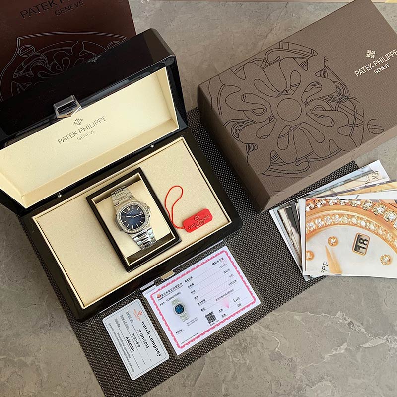 Patek Philippe Nautilus