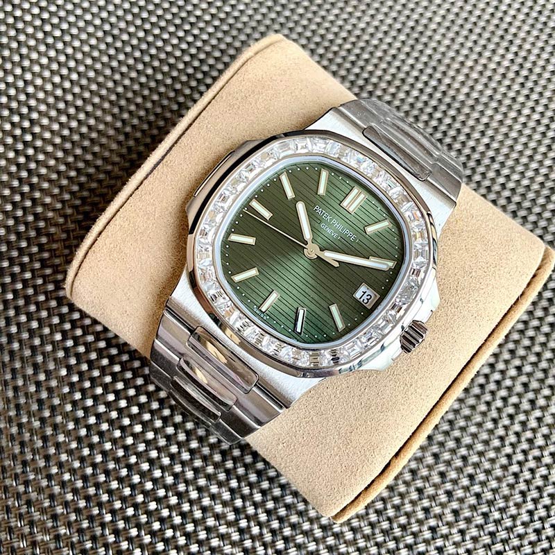 Patek Philippe Nautilus