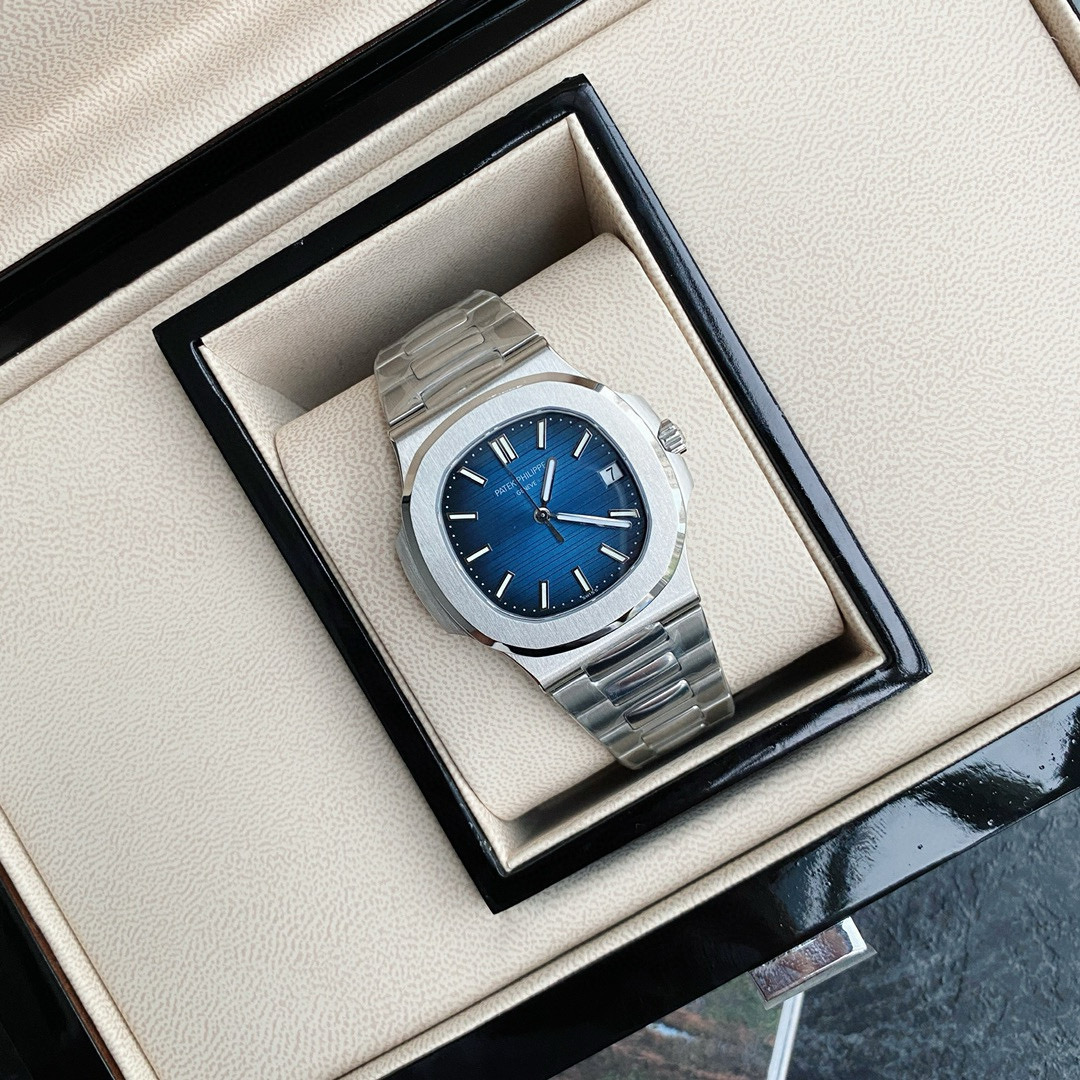 Patek Philippe Nautilus