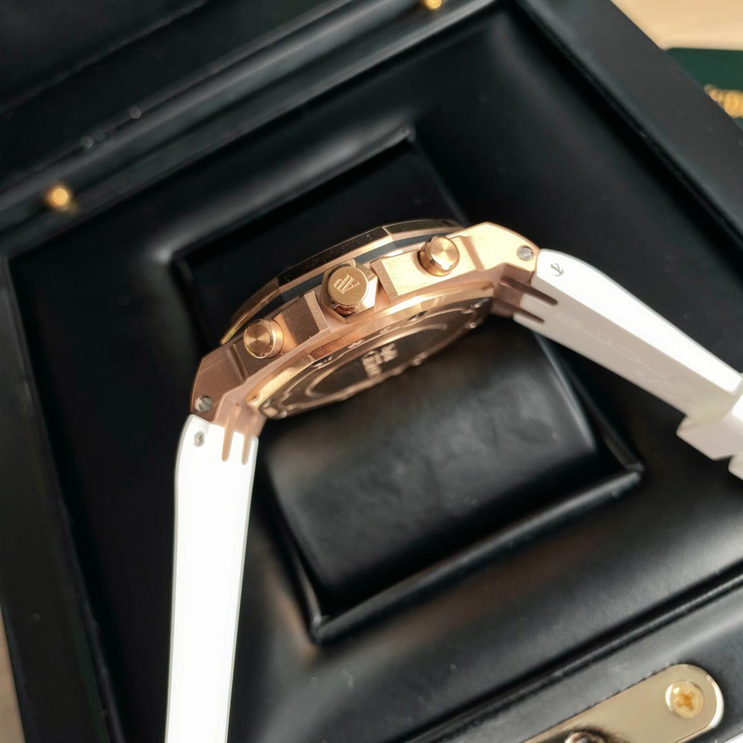 Audemars Piguet “Méga Tapisserie ”