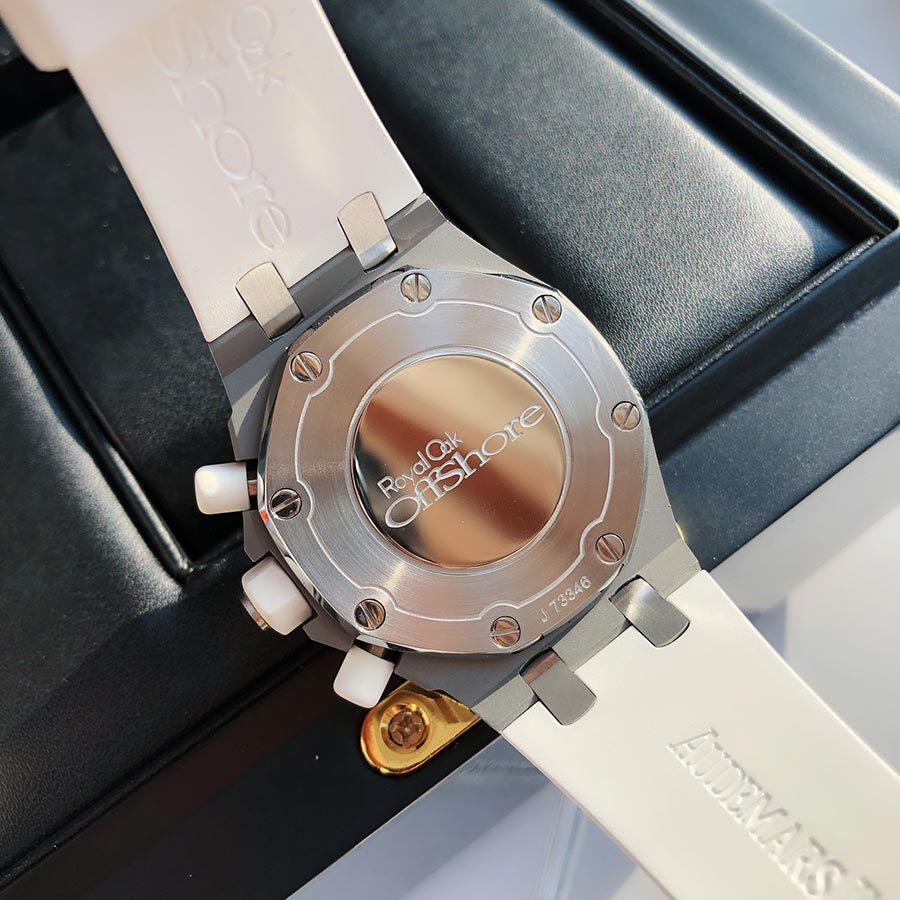 Audemars Piguet “Méga Tapisserie ” 