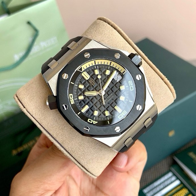 Audemars Piguet Royal Oak Offshore Diver Ref. 