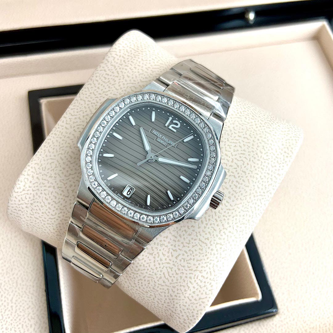 Patek  Philippe NAUTILUS