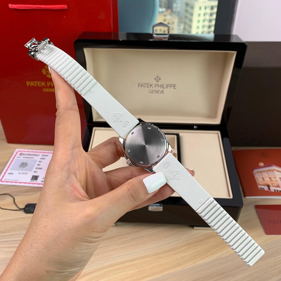 Patek Philippe AQUANAUT
