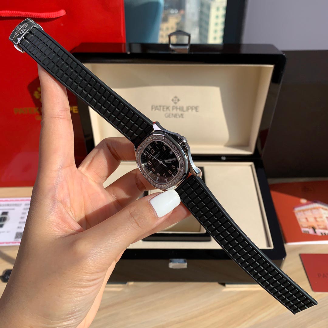 Patek Philippe AQUANAUT